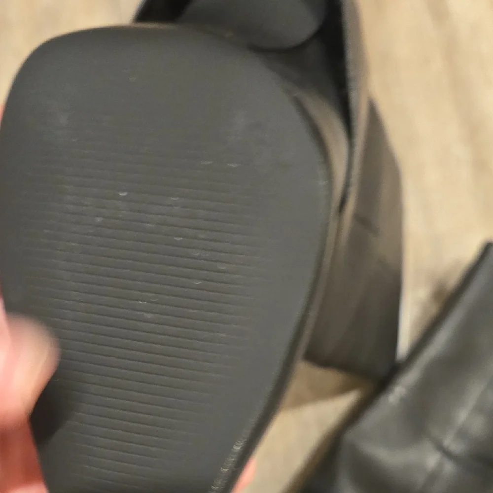 Steve Madden Black Knee-High Stiletto Boots - Picture 4 of 5